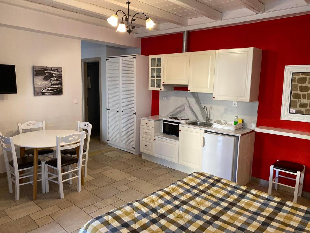 Myral Guesthouse Nafplio Exterior photo