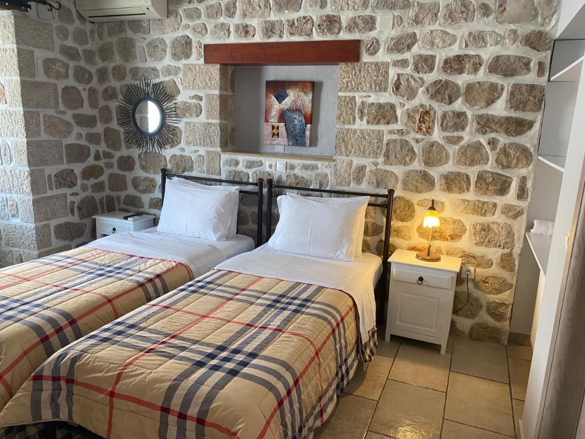 Myral Guesthouse Nafplio Exterior photo